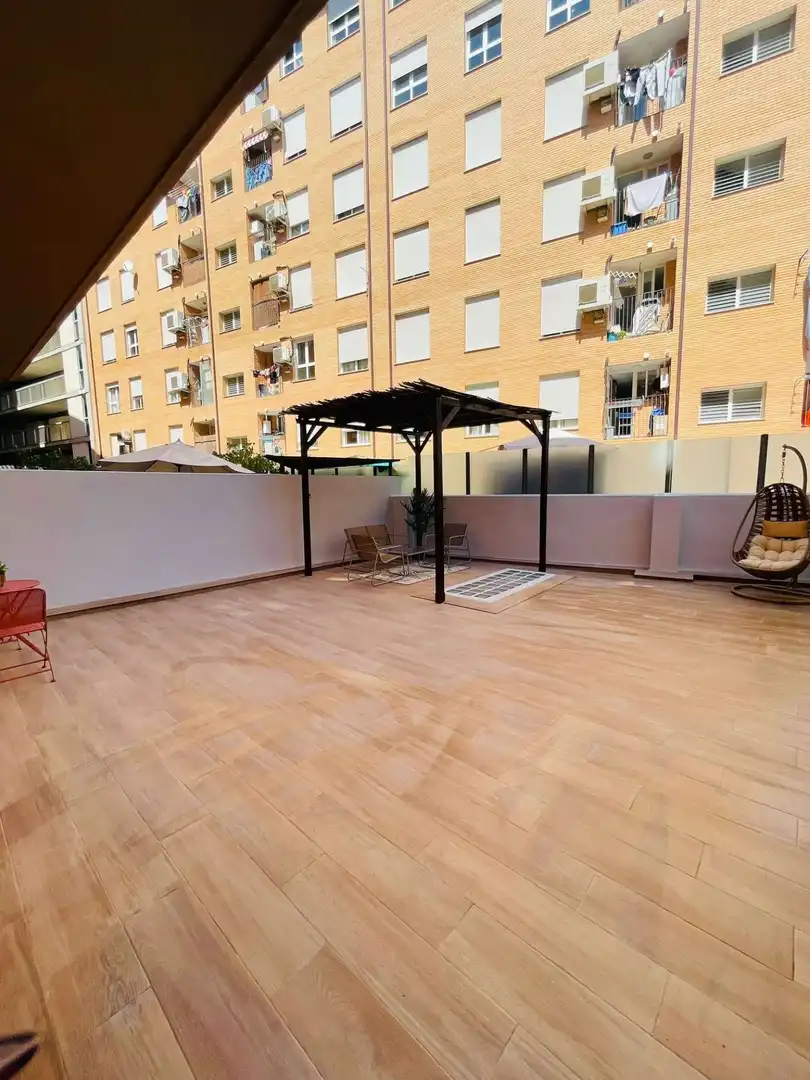 Terrace of Apartments for share in Valencia  with Air Conditioner, Heating and Terrace