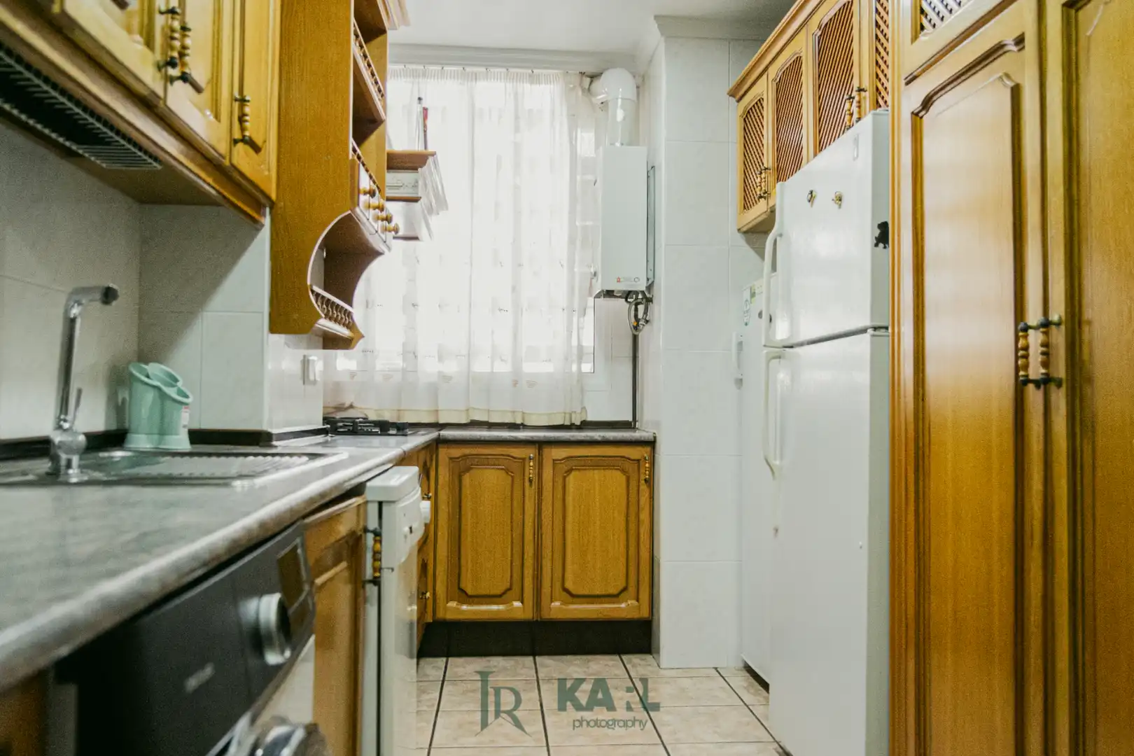 Cocina de Piso de alquiler en Málaga con Aire acondicionado, Calefacción y Jardín privado