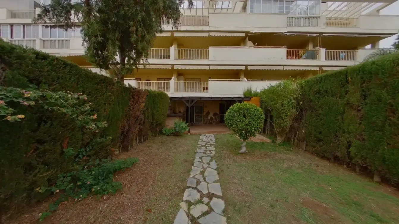 Home with garden for sale in Calahonda, imagen 24