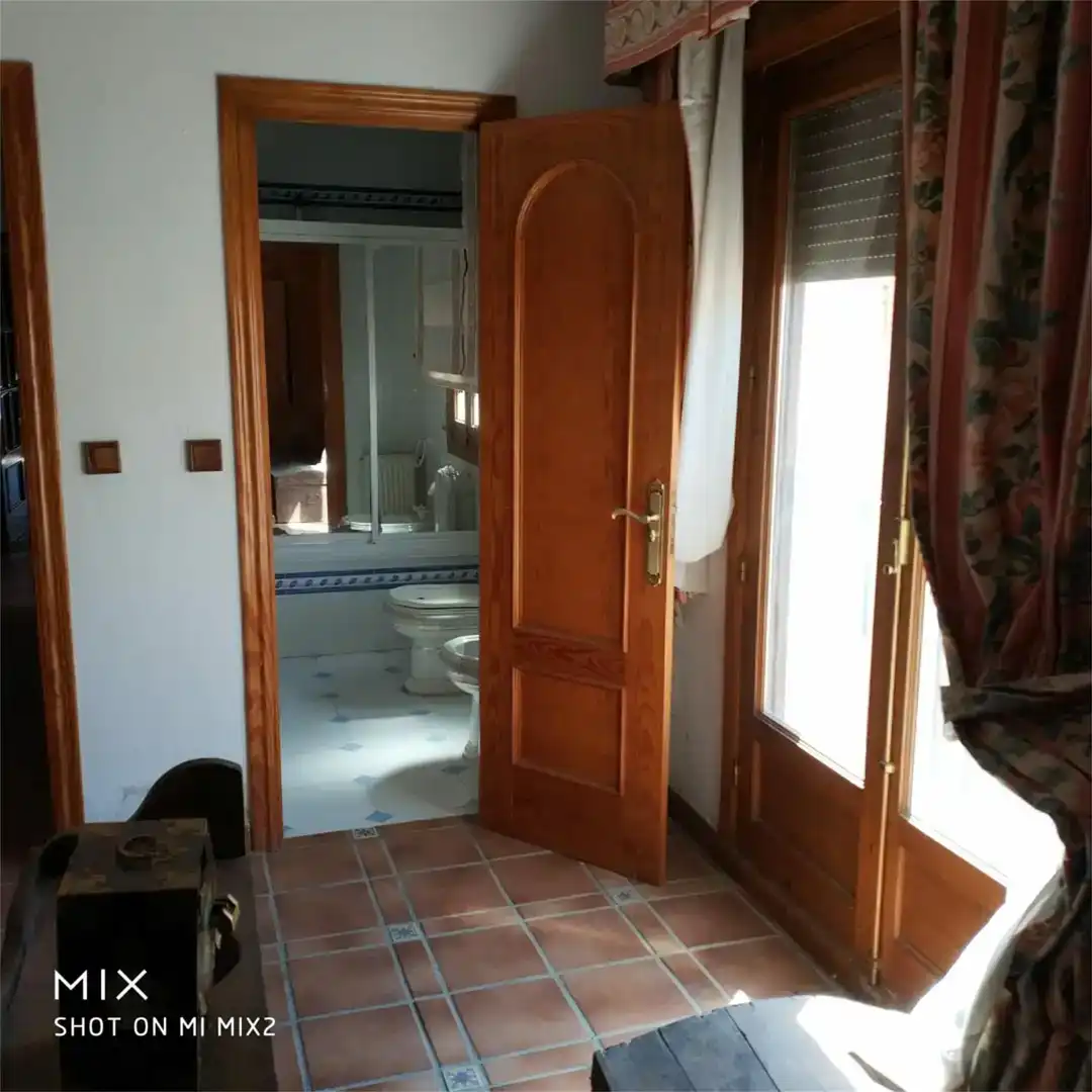 Bathroom of Houses for sale in Lagartera  with Air Conditioner, Parquet flooring and Storage room
