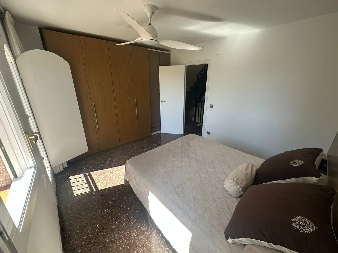 Habitación de Casa adosada en venta en Santa Coloma de Gramenet con Terraza y Balcón