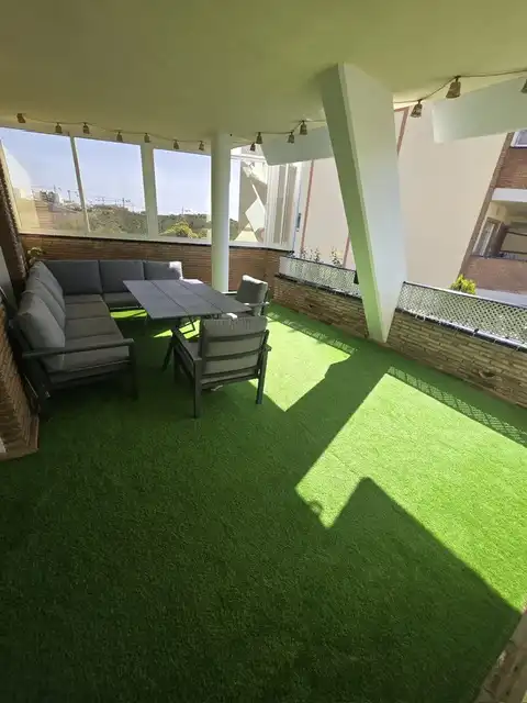 Apartamento con piscina en venta en Green Hills, imagen 40