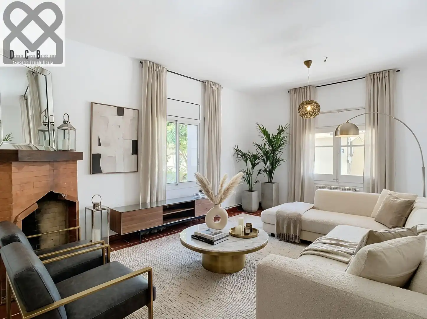 Sala de estar de Casa o chalet en venta en Corbera de Llobregat con Calefacción, Jardín privado y Terraza