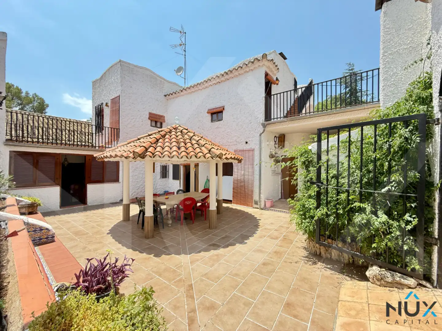 Casa o xalet en venda a N-330, Cofrentes