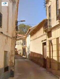 Foto 1 de Piso en venta en Calle Inocencio Jover, Iniesta, Cuenca