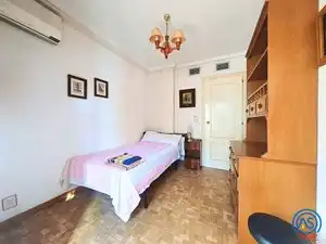 Bedroom of Flat for rent in Zaragoza  with Air Conditioner, Heating and Terrace