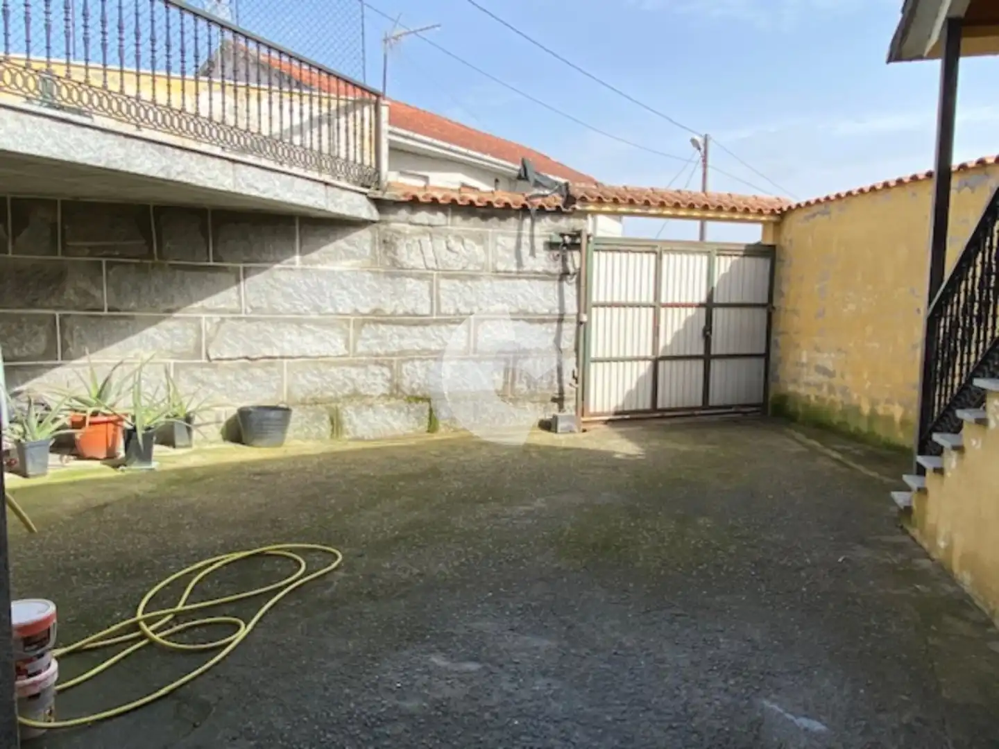 Vista exterior de Casa adosada en venta en Lobios