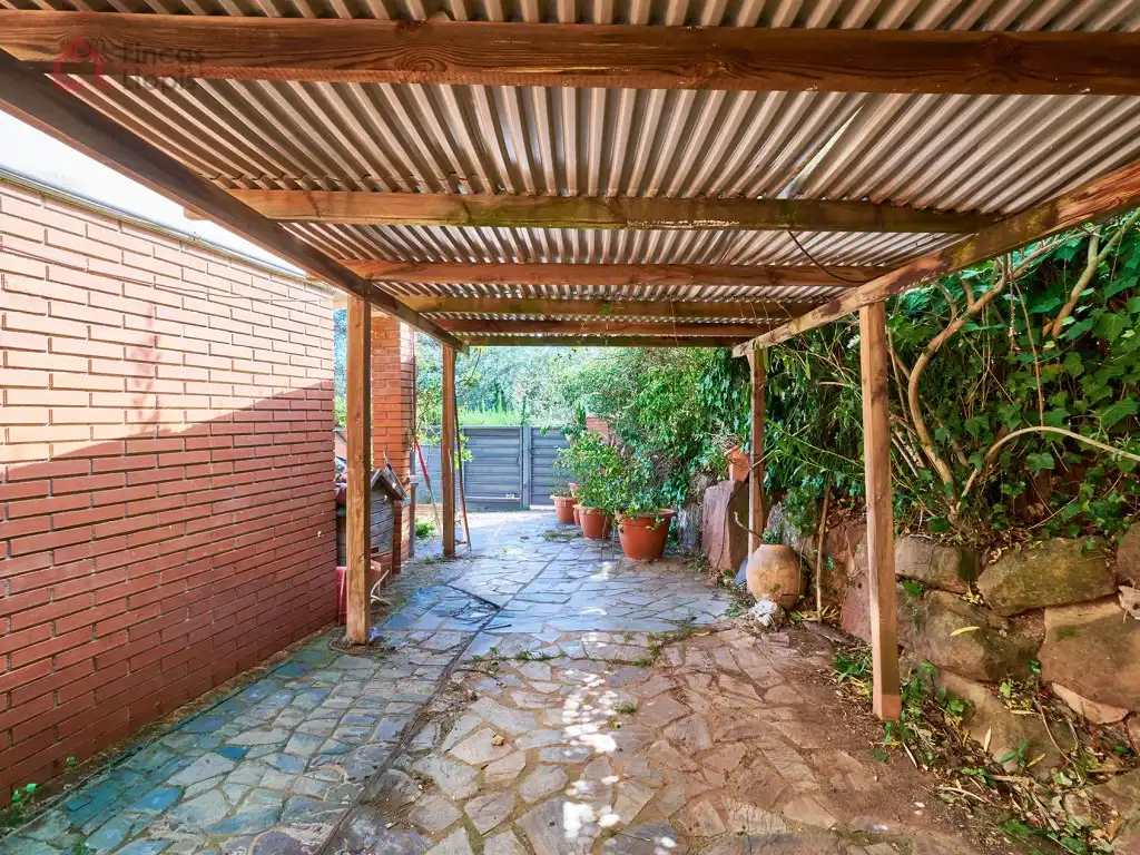 Terrassa de Casa o xalet en venda en Corbera de Llobregat amb Aire condicionat, Calefacció i Jardí privat