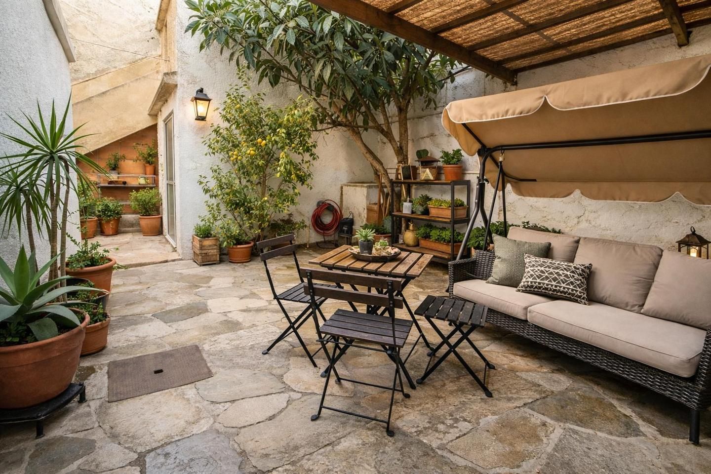 Terrassa de Casa o xalet en venda en Badalona amb Aire condicionat, Jardí privat i Terrassa