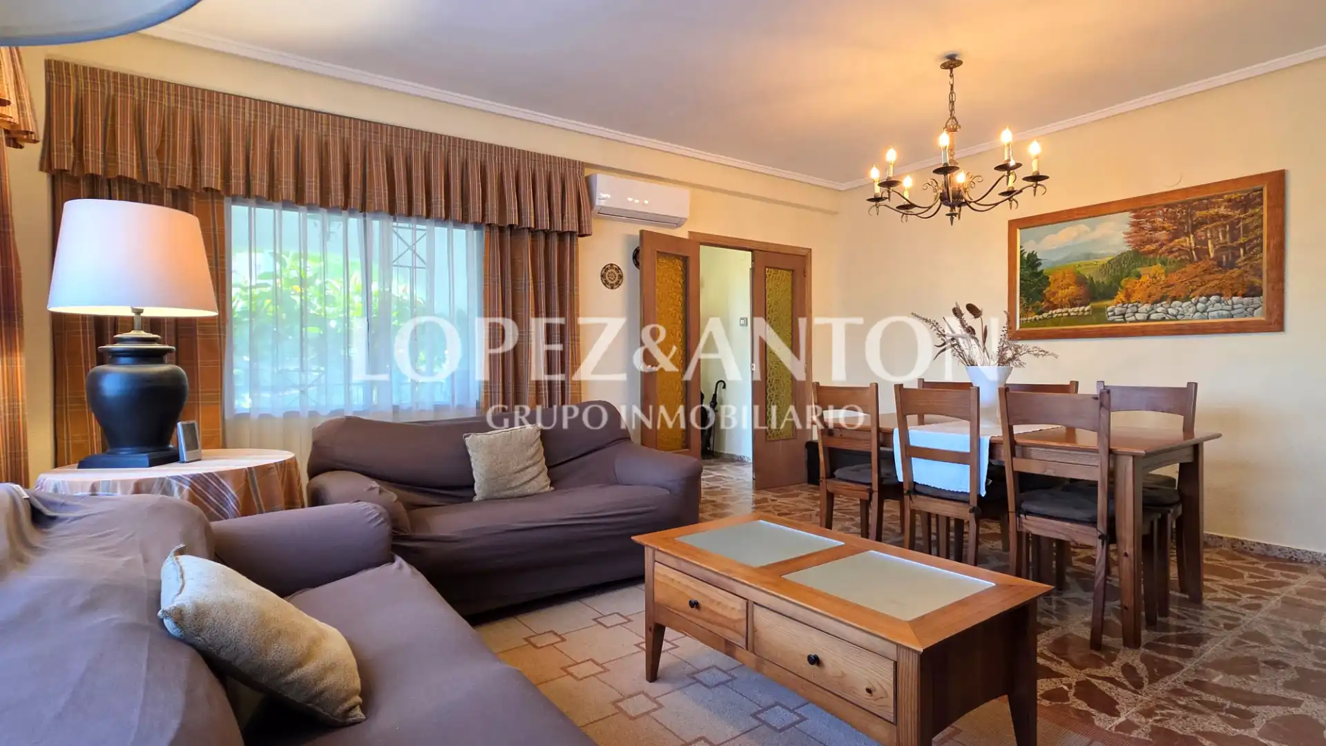 Living room of Houses for sale in L'Eliana  with Air Conditioner, Private garden and Terrace
