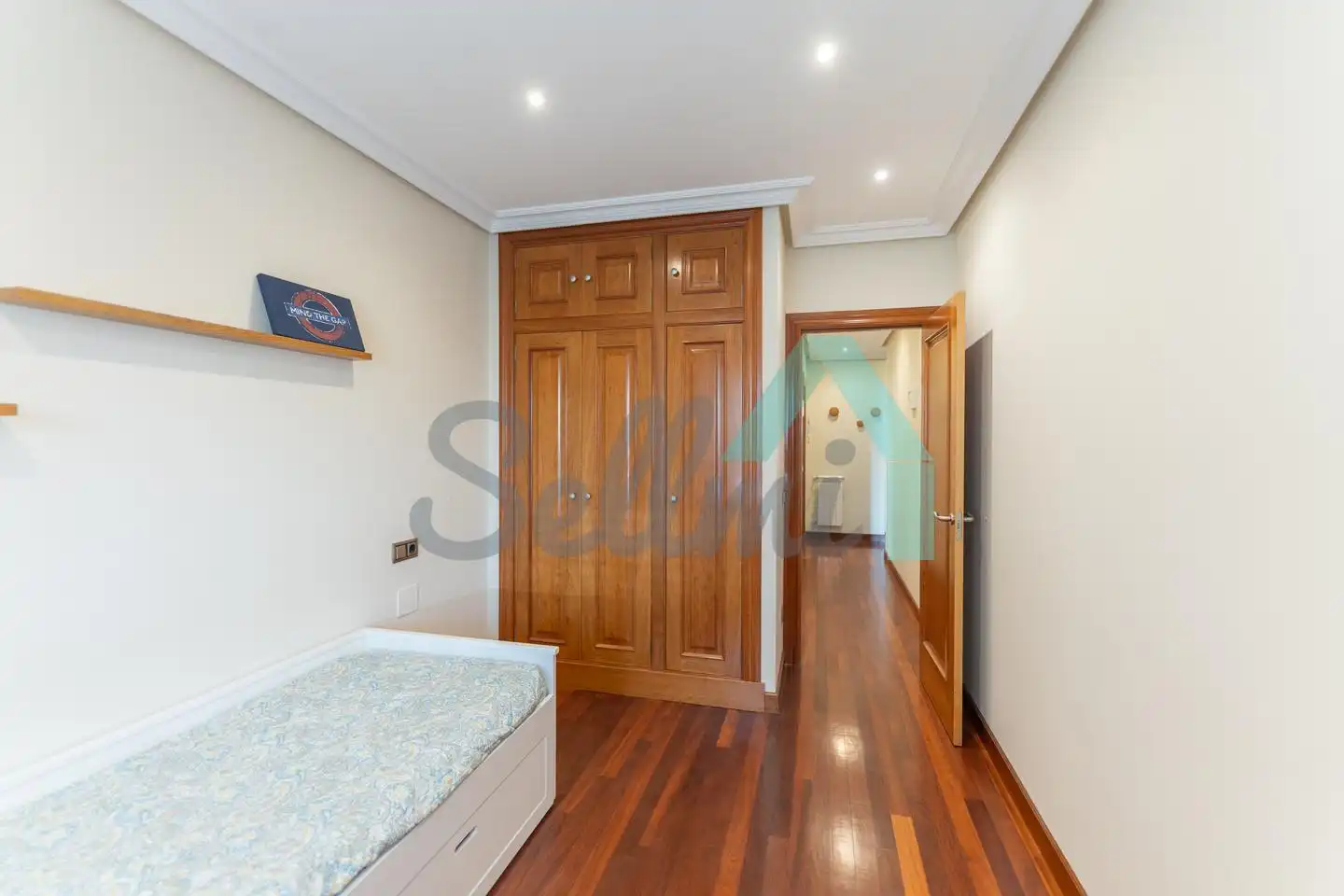 Flat for rent in Oviedo   with Heating, Parquet flooring and Furnished