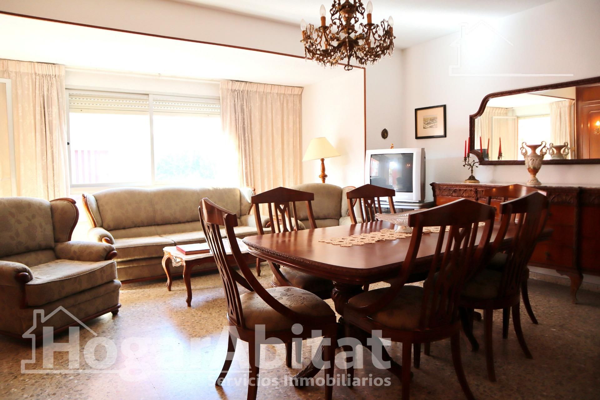 Living room of Flat for sale in Oliva  with Terrace and Balcony