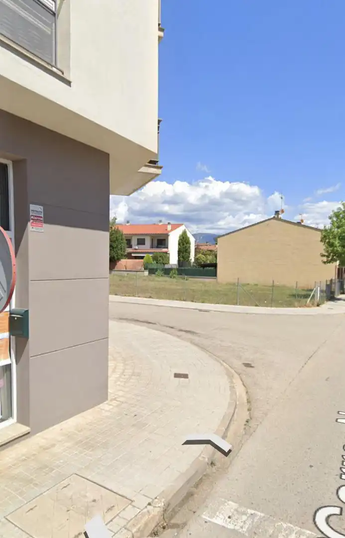 Außenansicht von Geschaftsraum zur Miete in Serinyà
