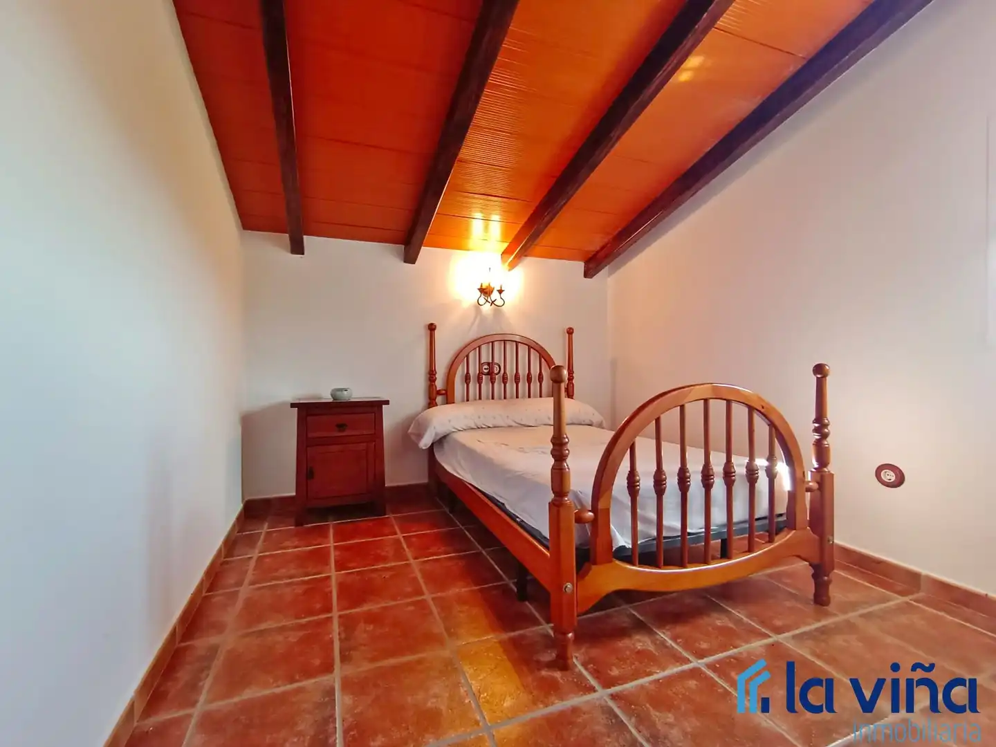 Dormitori de Casa o xalet en venda en El Burgo amb Traster, Piscina i Moblat