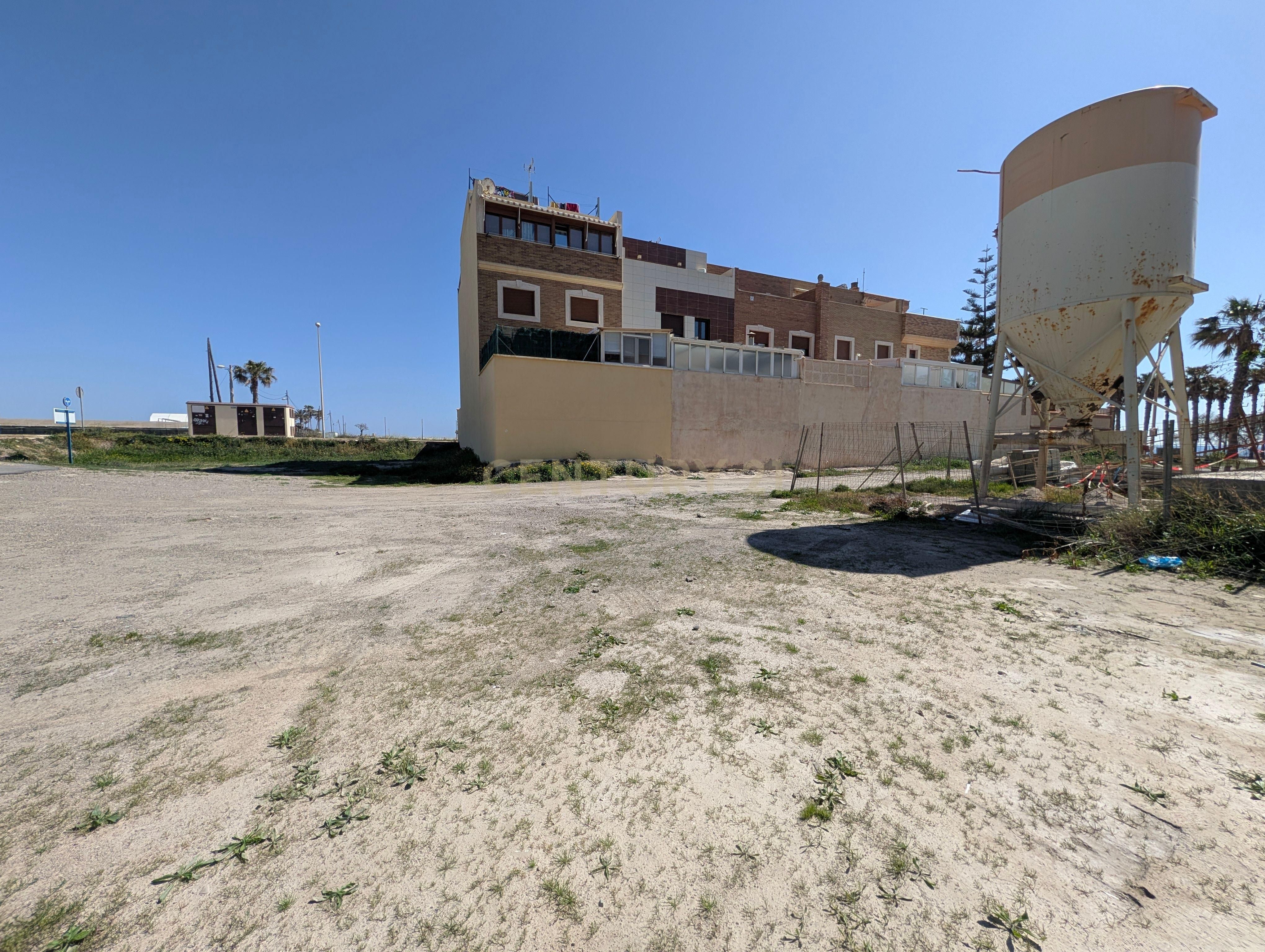 Residencial en venda en Adra