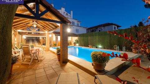 Foto 4 de Casa adosada en venta en Peligros, Granada