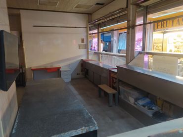 Local comercial en venta en Calle de la Constitución