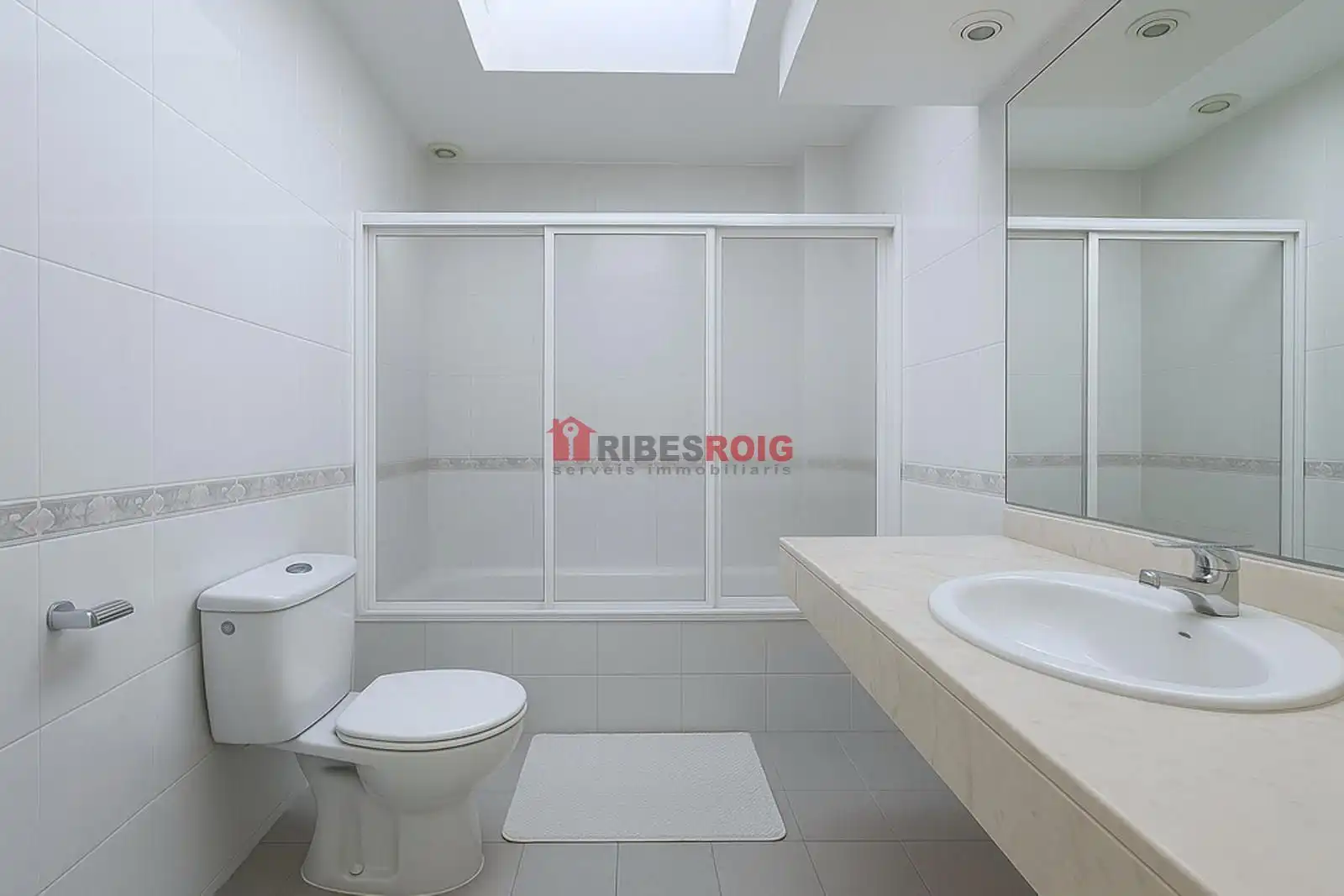 Bathroom of Detached homes for sale in Sant Pere de Ribes  with Air Conditioner, Heating and Private garden