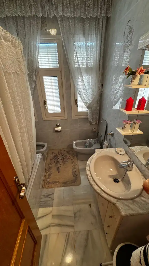 Bany de Casa o xalet en venda en Torredembarra amb Aire condicionat, Calefacció i Jardí privat