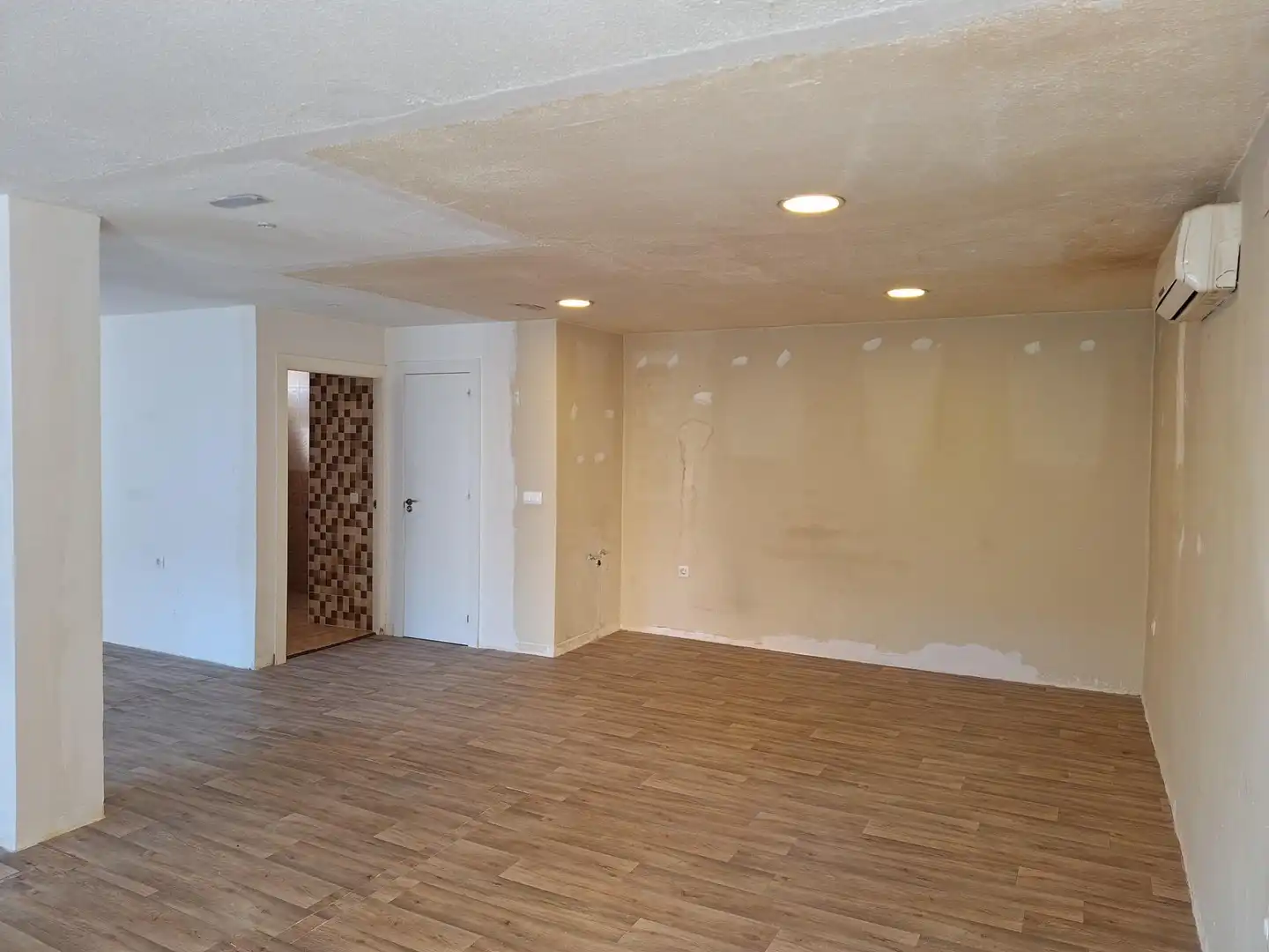 Commercial properties for rent in Armilla
