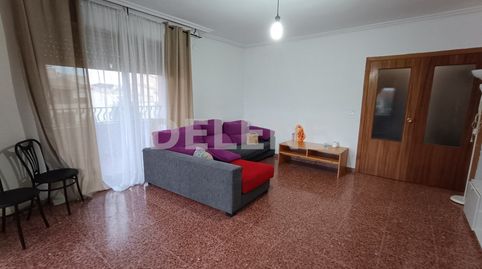 3043 PISO CON GARAJE Y BALCON, ZONA AVDA CONSTITUCIÓN