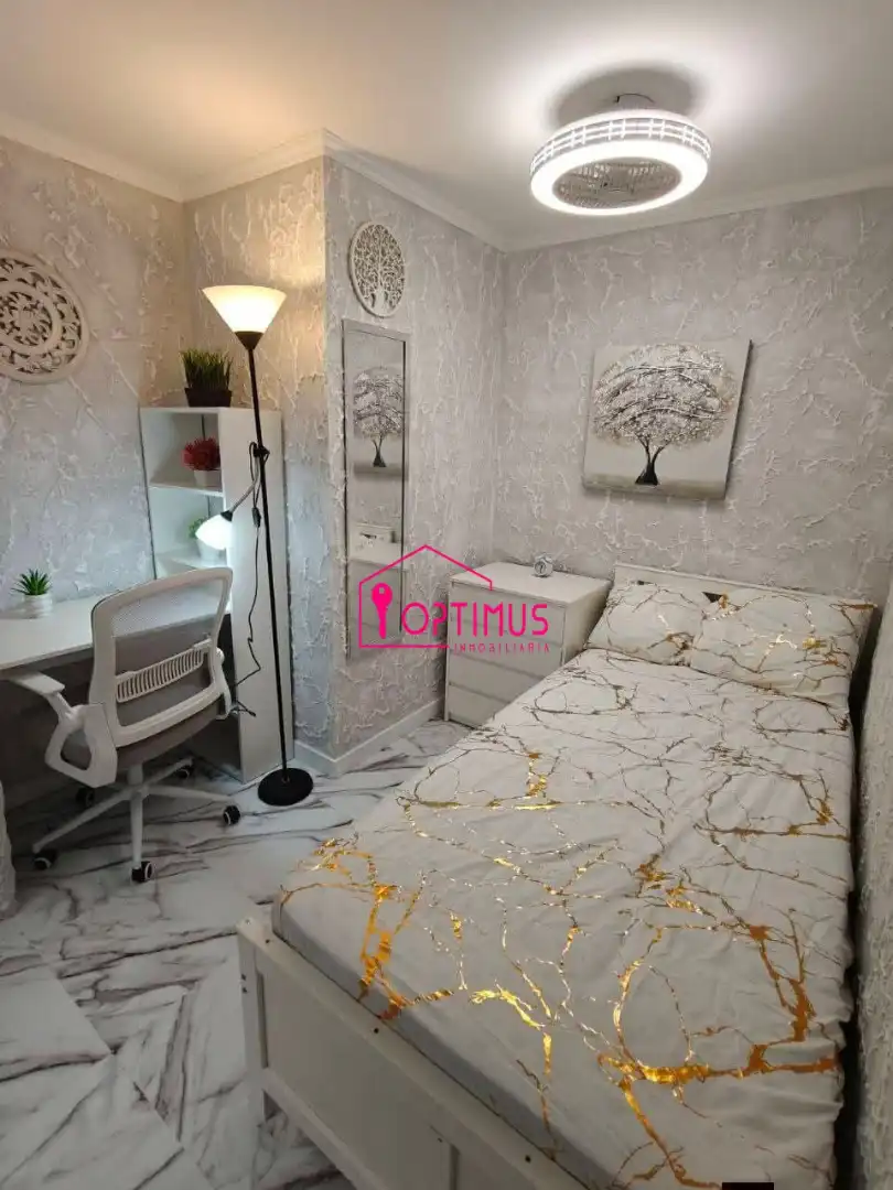 Dormitori de Apartament en venda en Xirivella amb Aire condicionat, Moblat i Forn