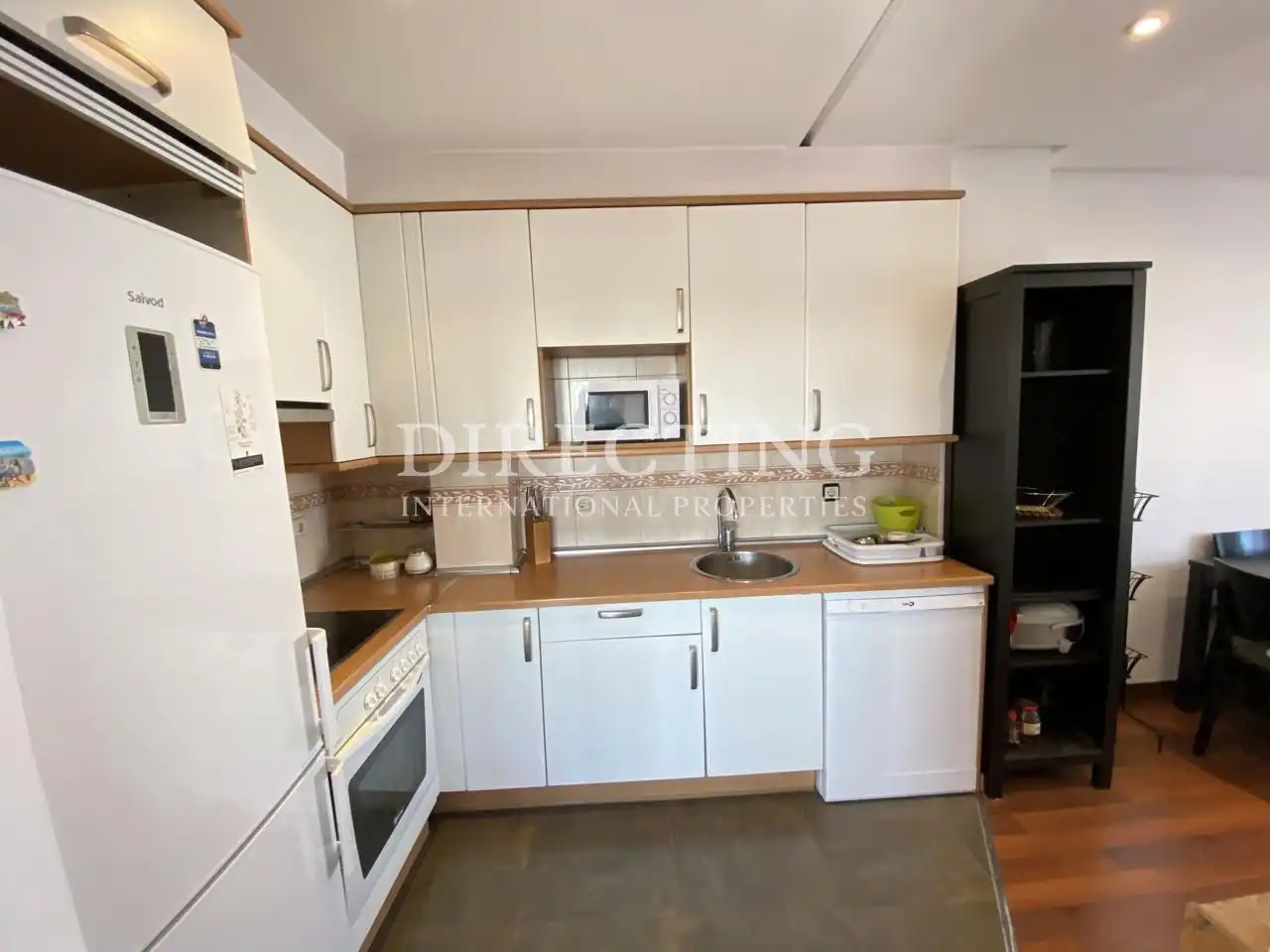 Küche von Dachboden zur Miete in Madrid mit Klimaanlage, Heizung und Terrasse