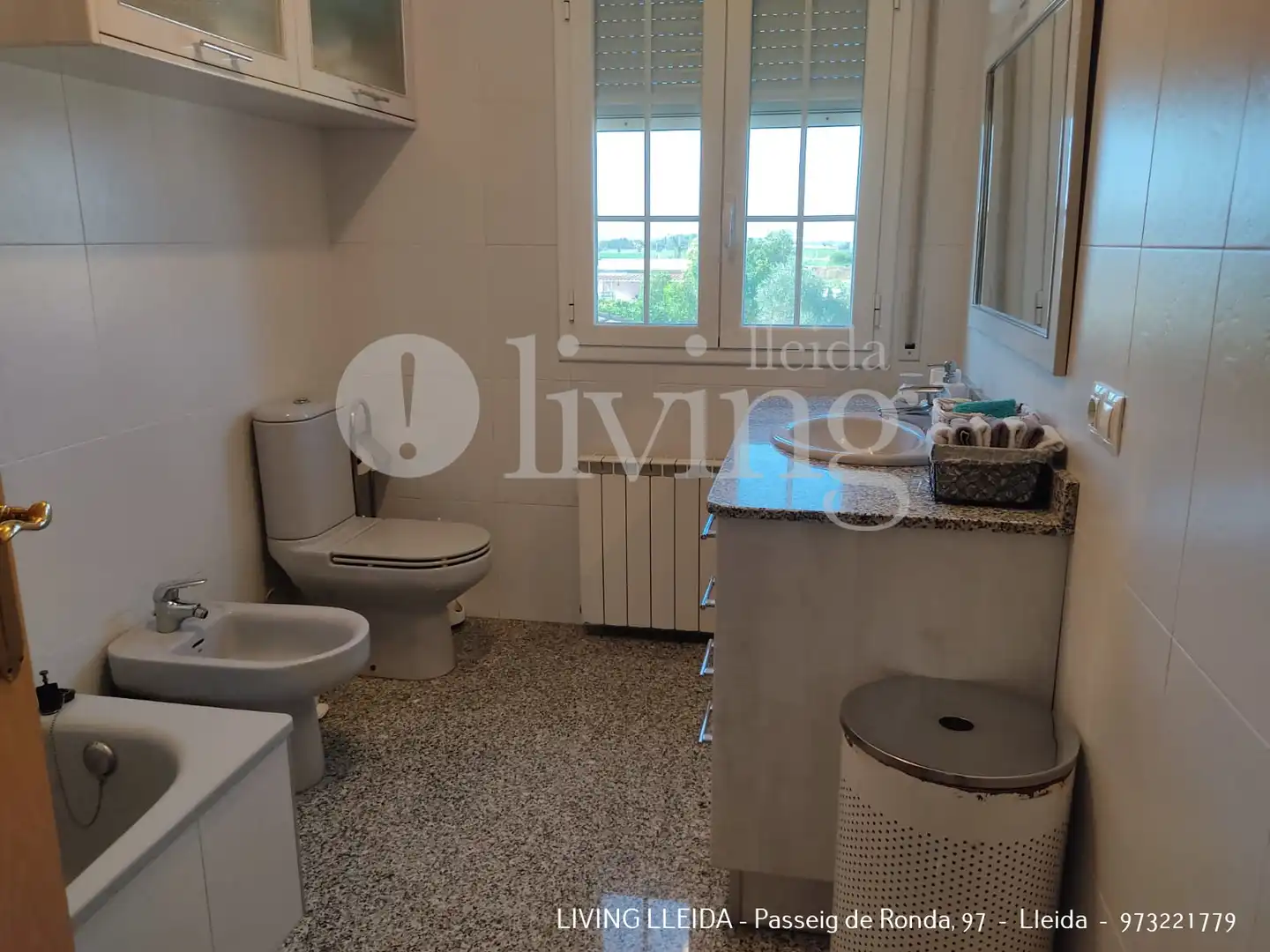Bathroom of Houses for sale in Bell-lloc d'Urgell  with Heating, Private garden and Terrace
