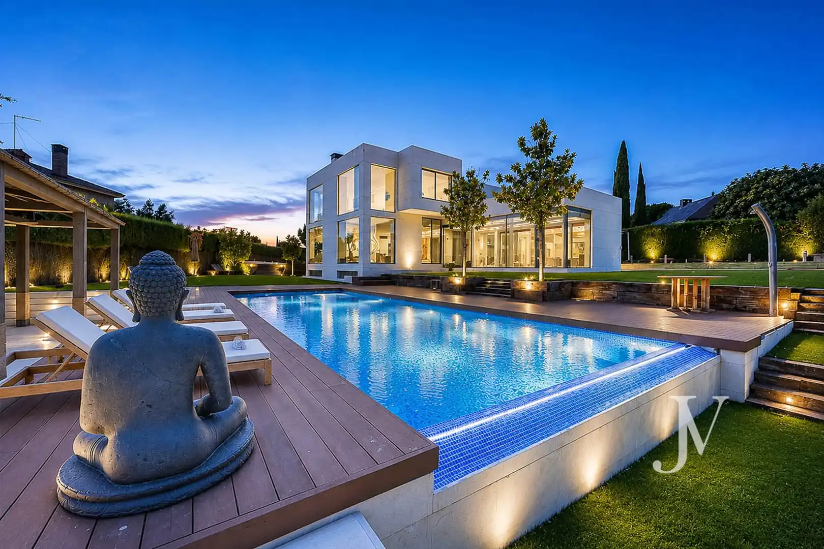 Villa avec piscine à vendre à Urbanización La Moraleja