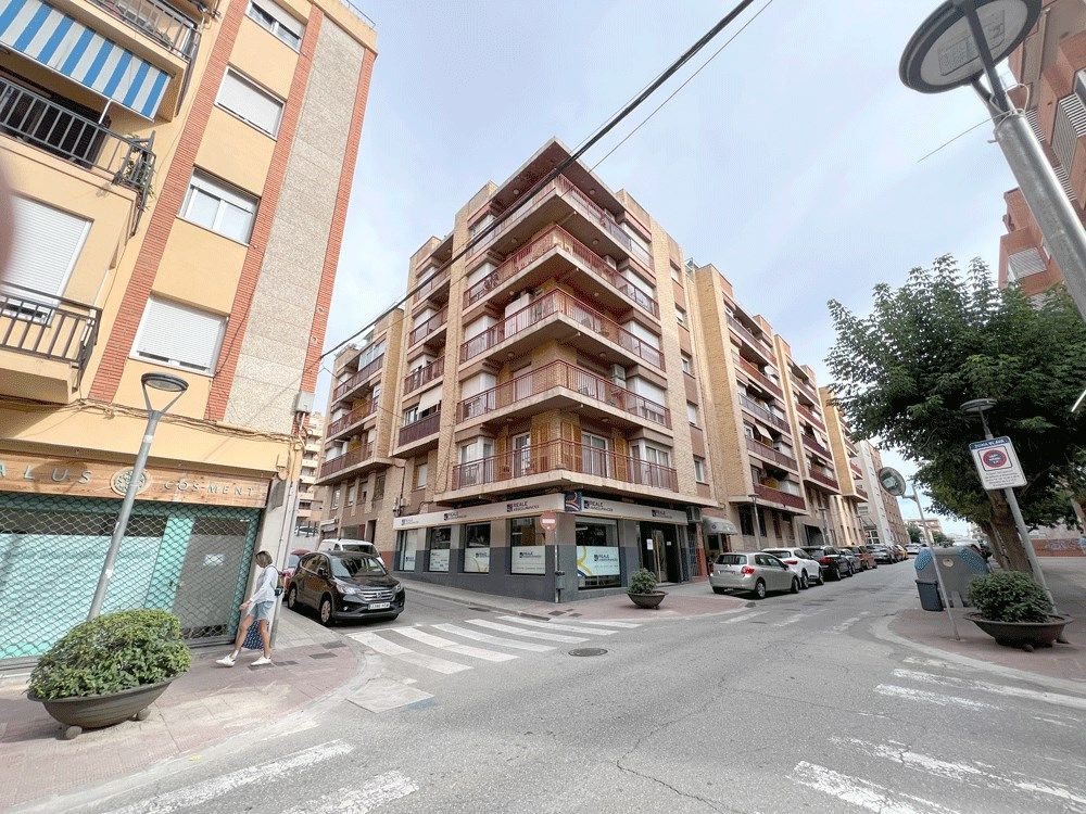 Flat for sale in DE L"AVENIR