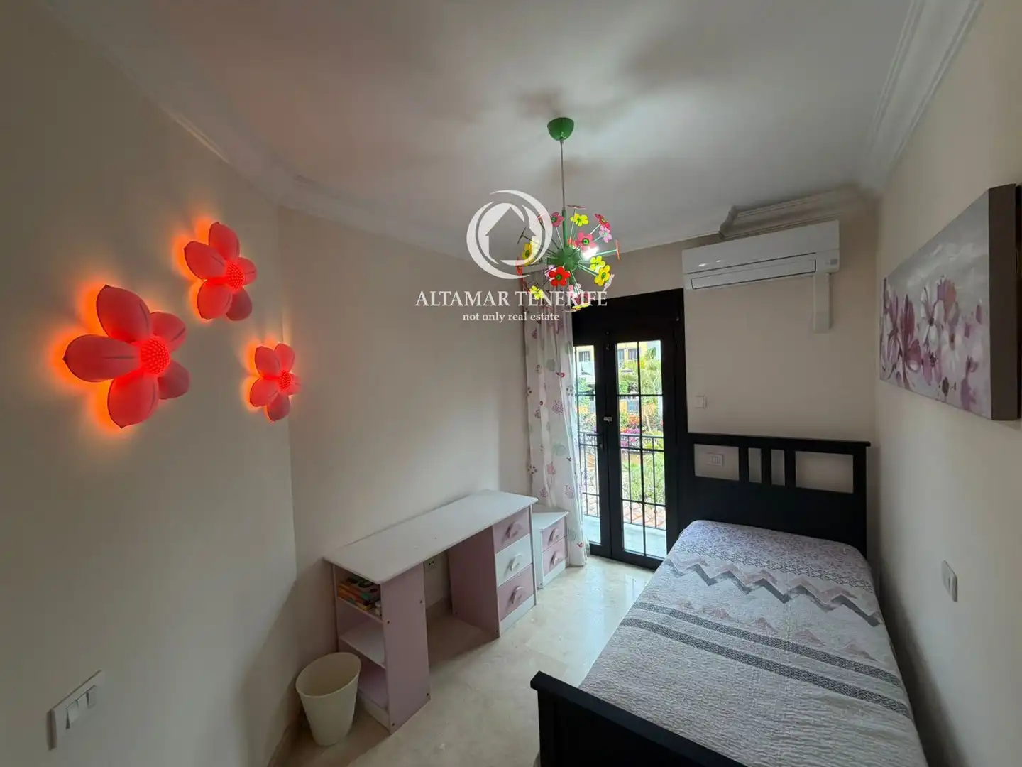 Schlafzimmer von Einfamilien-Reihenhaus zur Miete in Adeje mit Klimaanlage, Terrasse und Abstellraum