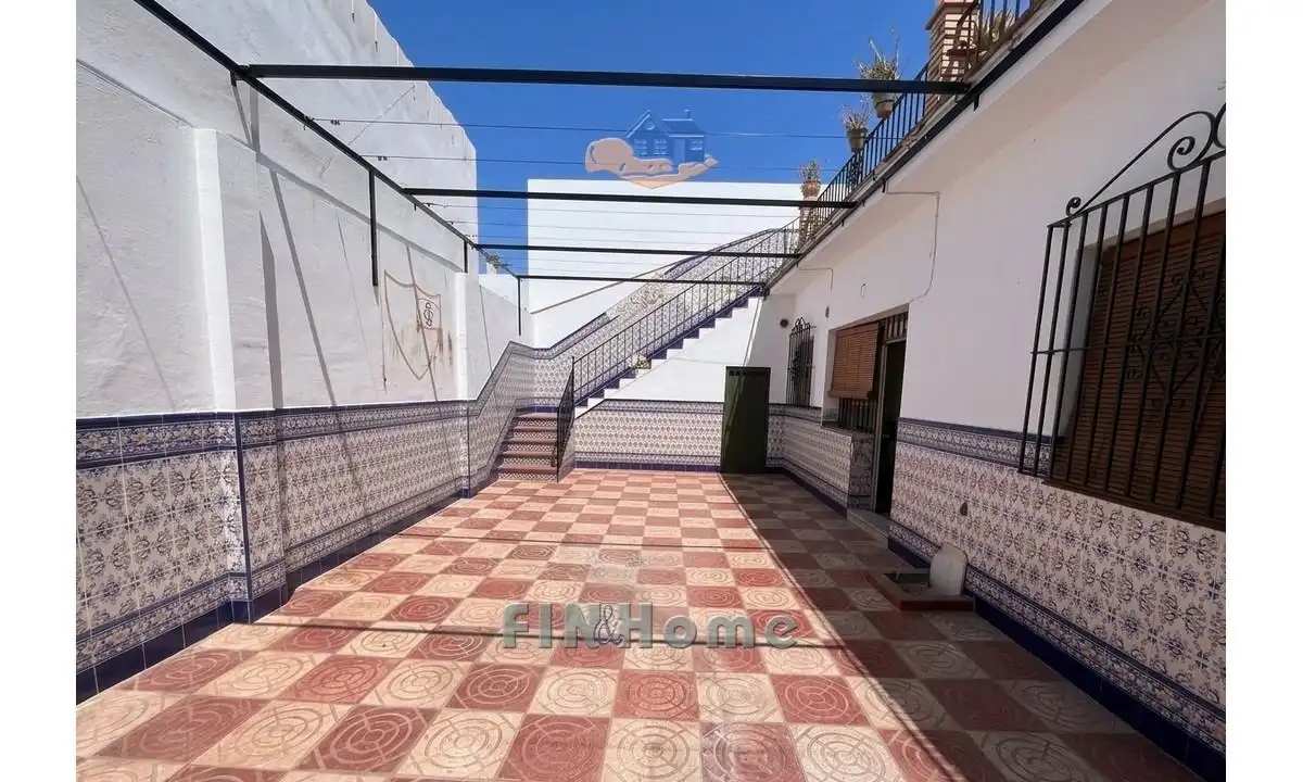 Vista exterior de Casa adosada en venda en Umbrete
