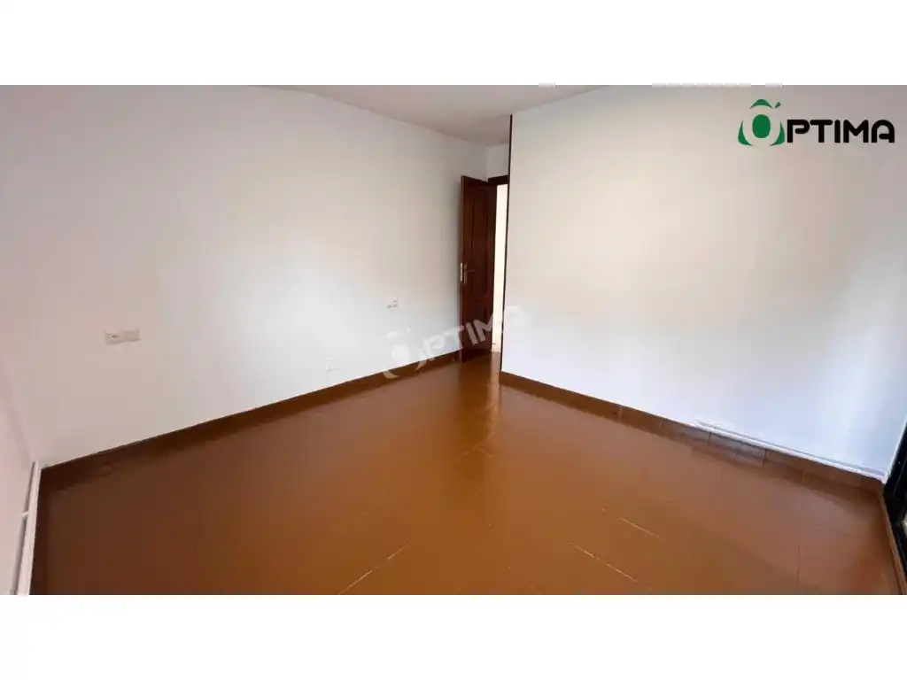 Piso en venta en Oroso