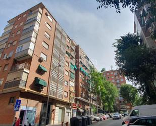 Exterior view of Flat for sale in  Madrid Capital  with Heating, Terrace and Storage room