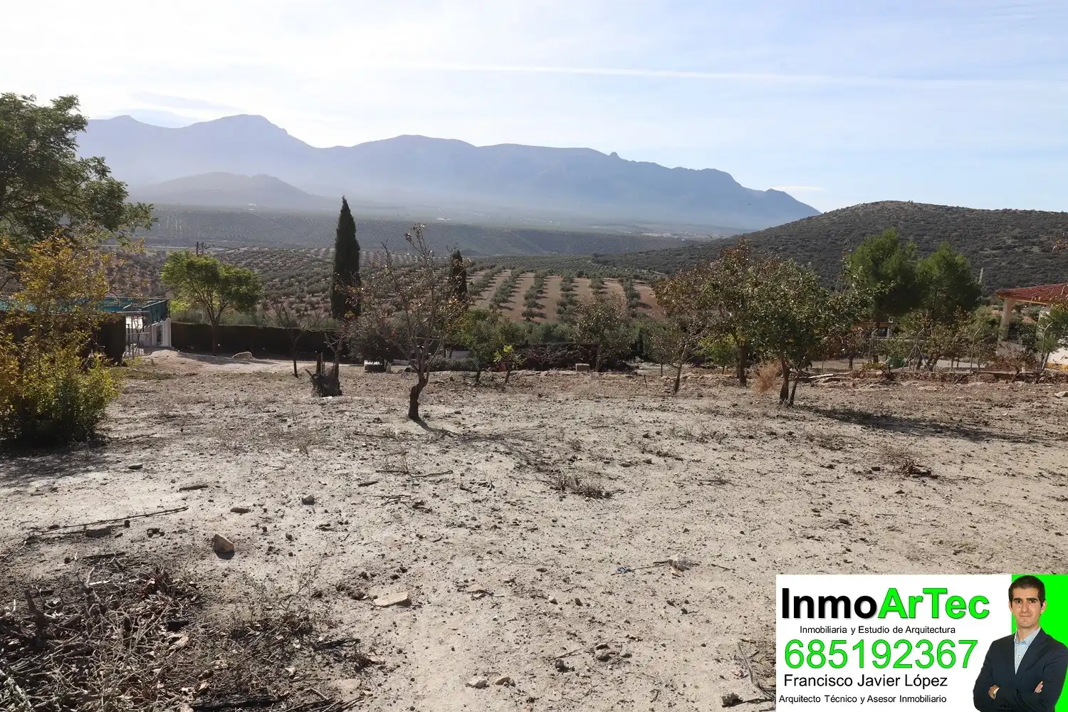 Finca rústica en venda en Iznalloz amb Jardí privat, Terrassa i Piscina