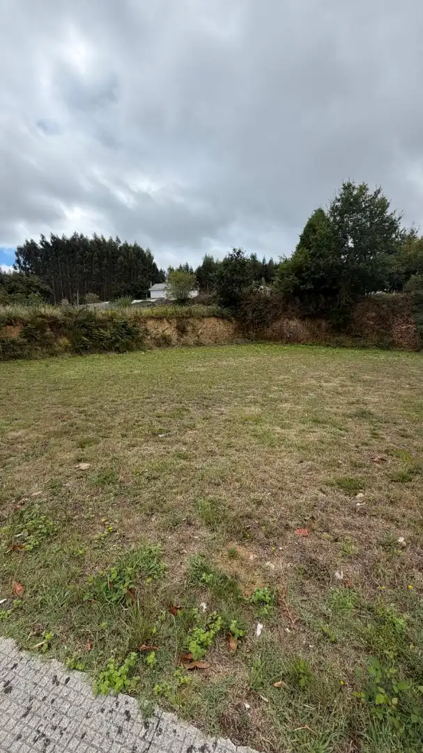 Terreny residencial en venda a Carballo