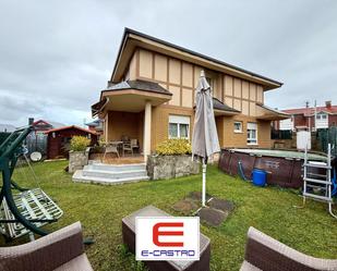 Exterior view of Single-family semi-detached for sale in Castro-Urdiales  with Heating, Private garden and Parquet flooring