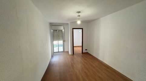 Foto 4 de Piso en venta en Carrer de Milà, Puigfred, Badalona