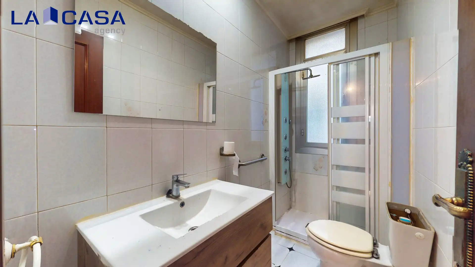 Baño de Piso en venta en Bilbao  con Calefacción