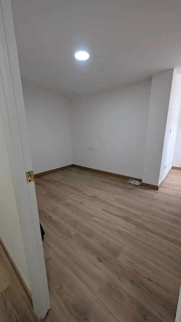 Flat with terrace to rent in Sagunto ciudad, imagen 5