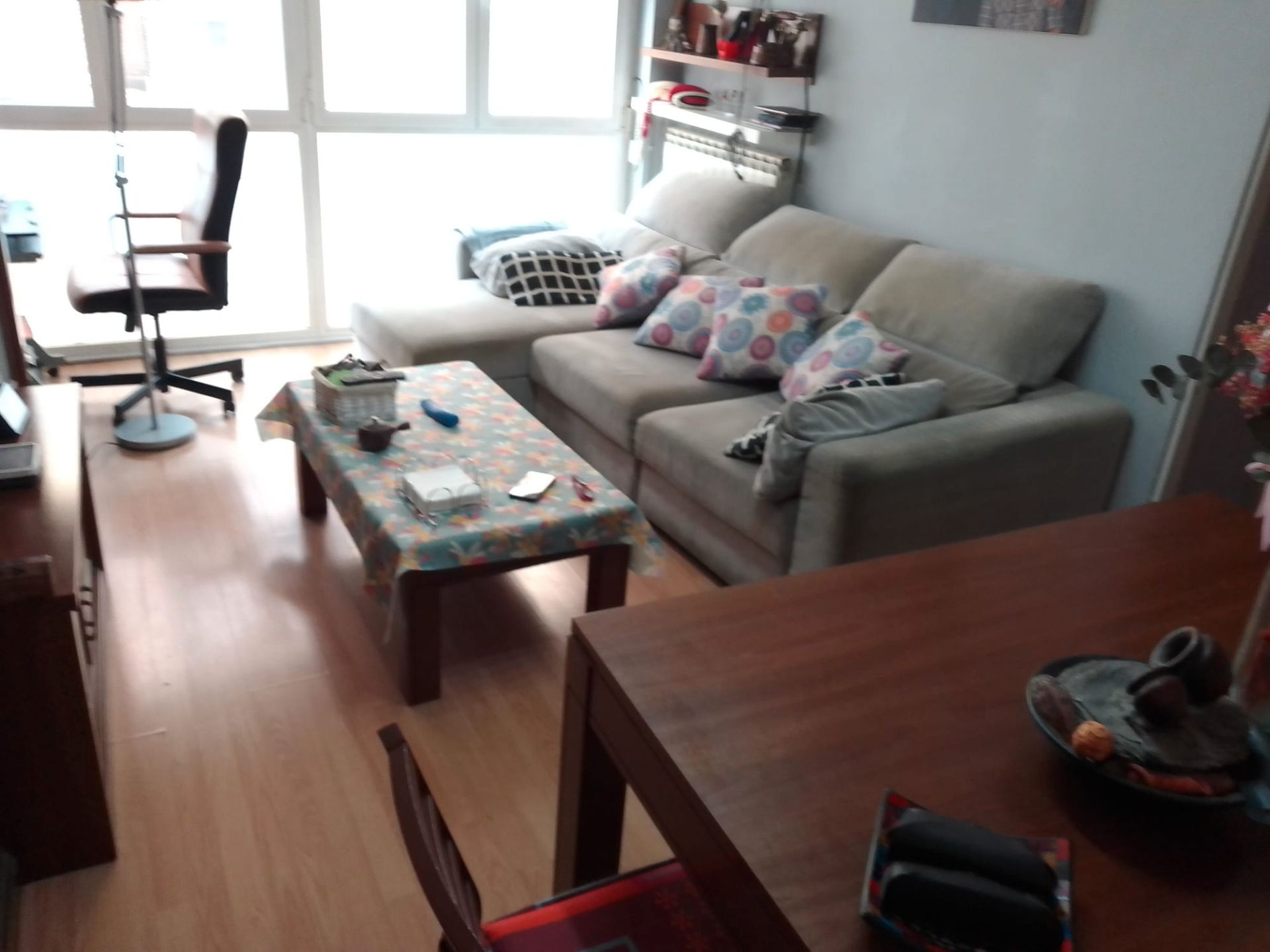Living room of Flat for sale in  Zaragoza Capital  with Air Conditioner, Heating and Parquet flooring