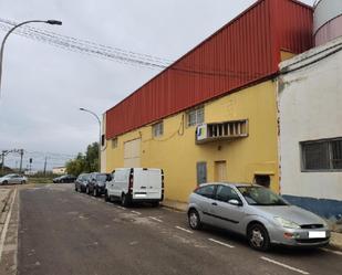 Vista exterior de Nau industrial en venda en Paiporta