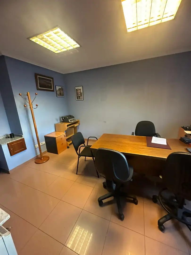 Oficina de alquiler en Langreo con Amueblado