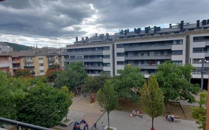 Vista exterior de Pis en venda en La Seu d'Urgell amb Calefacció