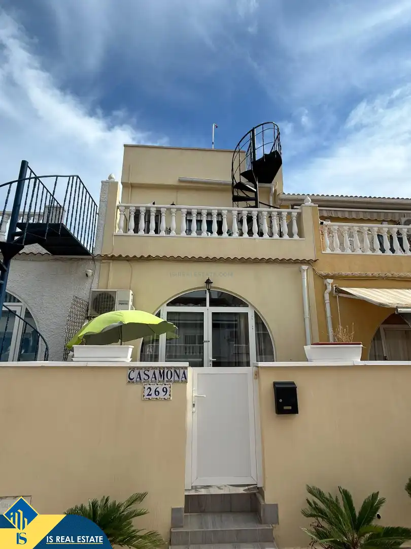 Casa en venta en Zona Carrefour - Urbanizaciones