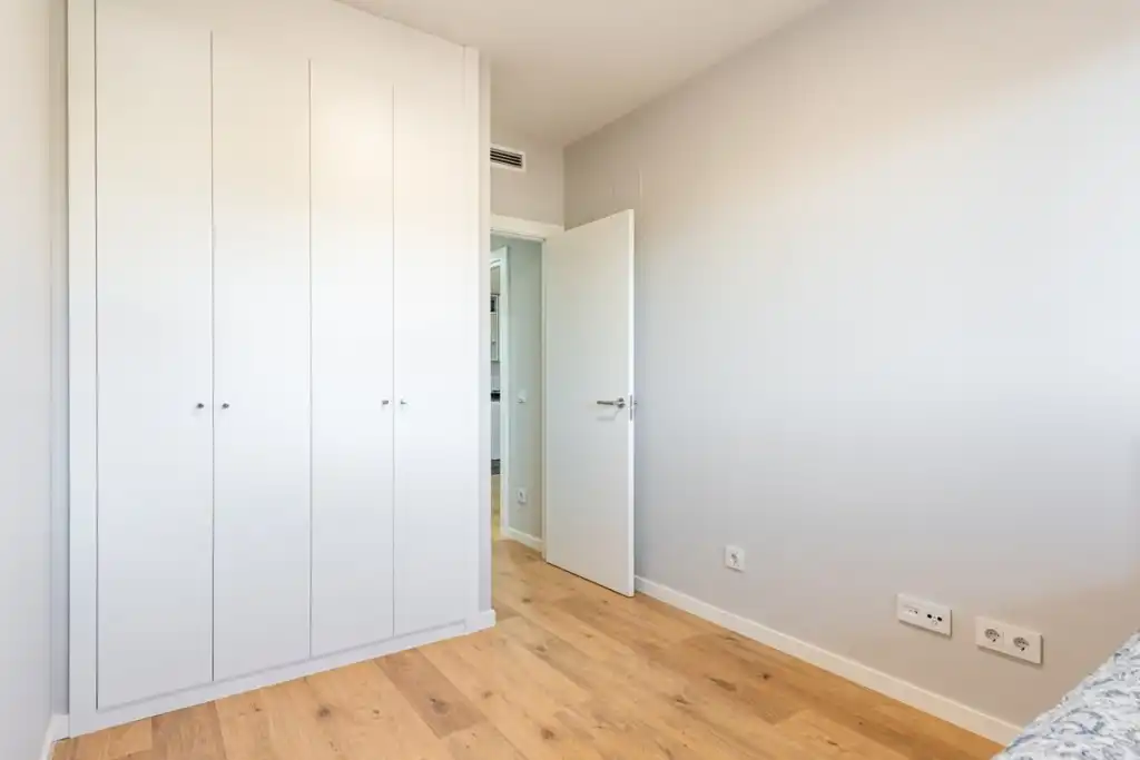 Dormitori de Apartament en venda en Mijas amb Aire condicionat, Terrassa i Piscina