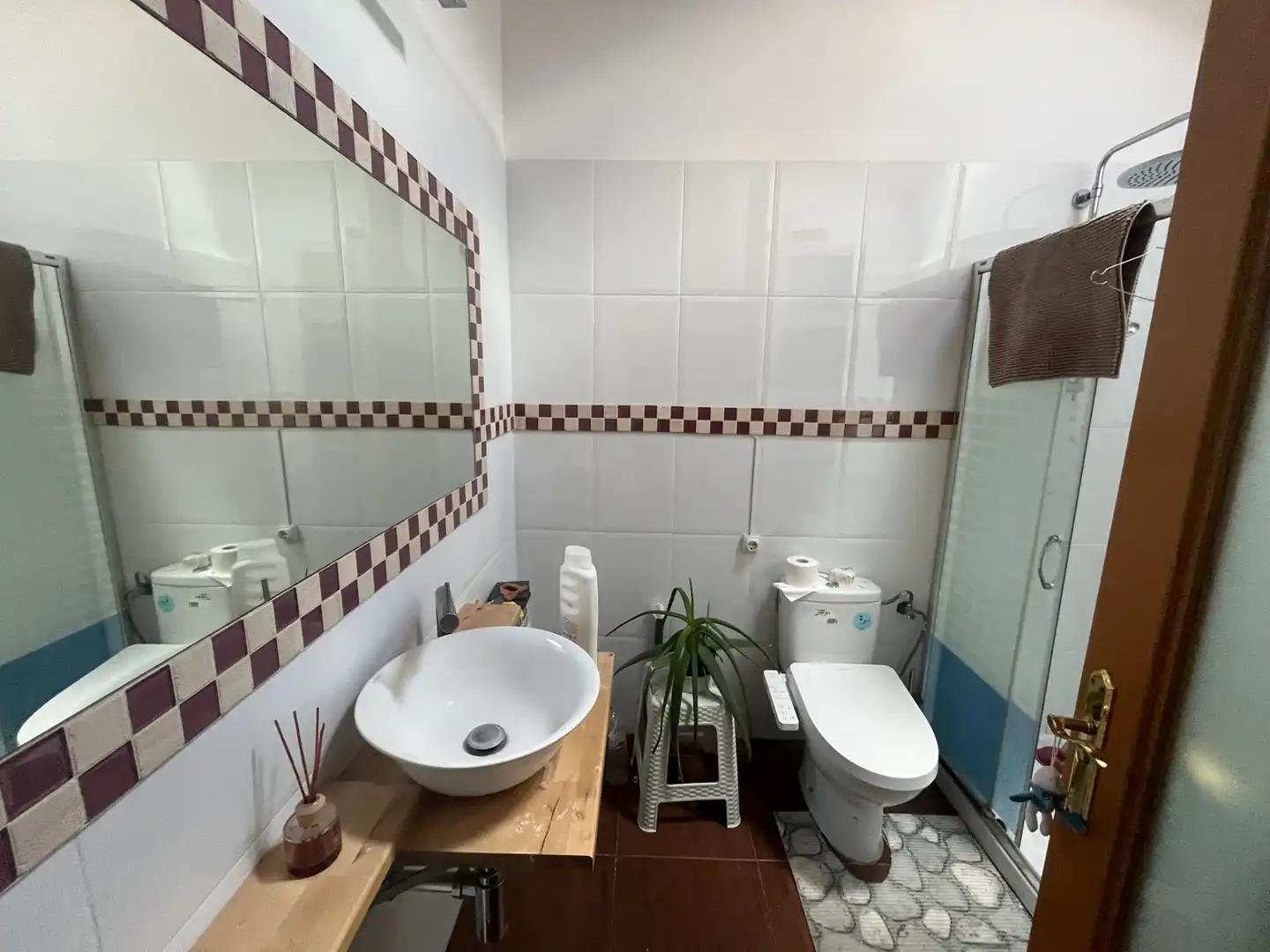Baño de Piso en venta en La Muela con Calefacción, Parquet y Trastero