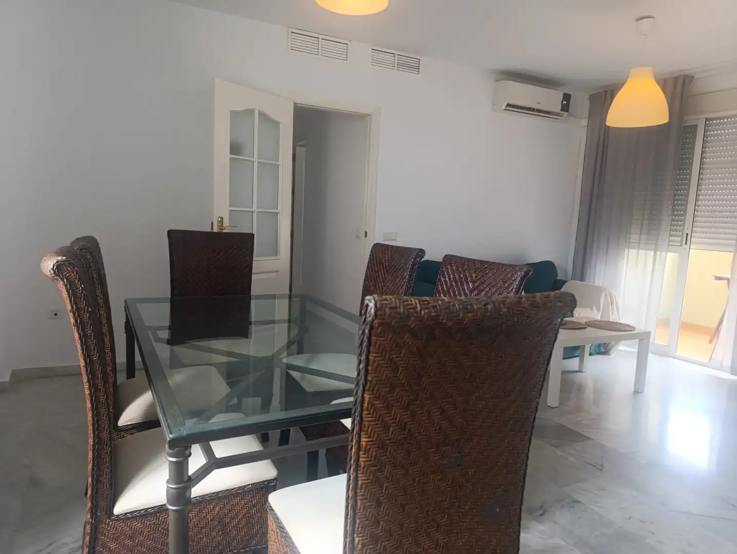 Comedor de Apartamento de alquiler con opción a compra en Málaga con Aire acondicionado, Terraza y Trastero