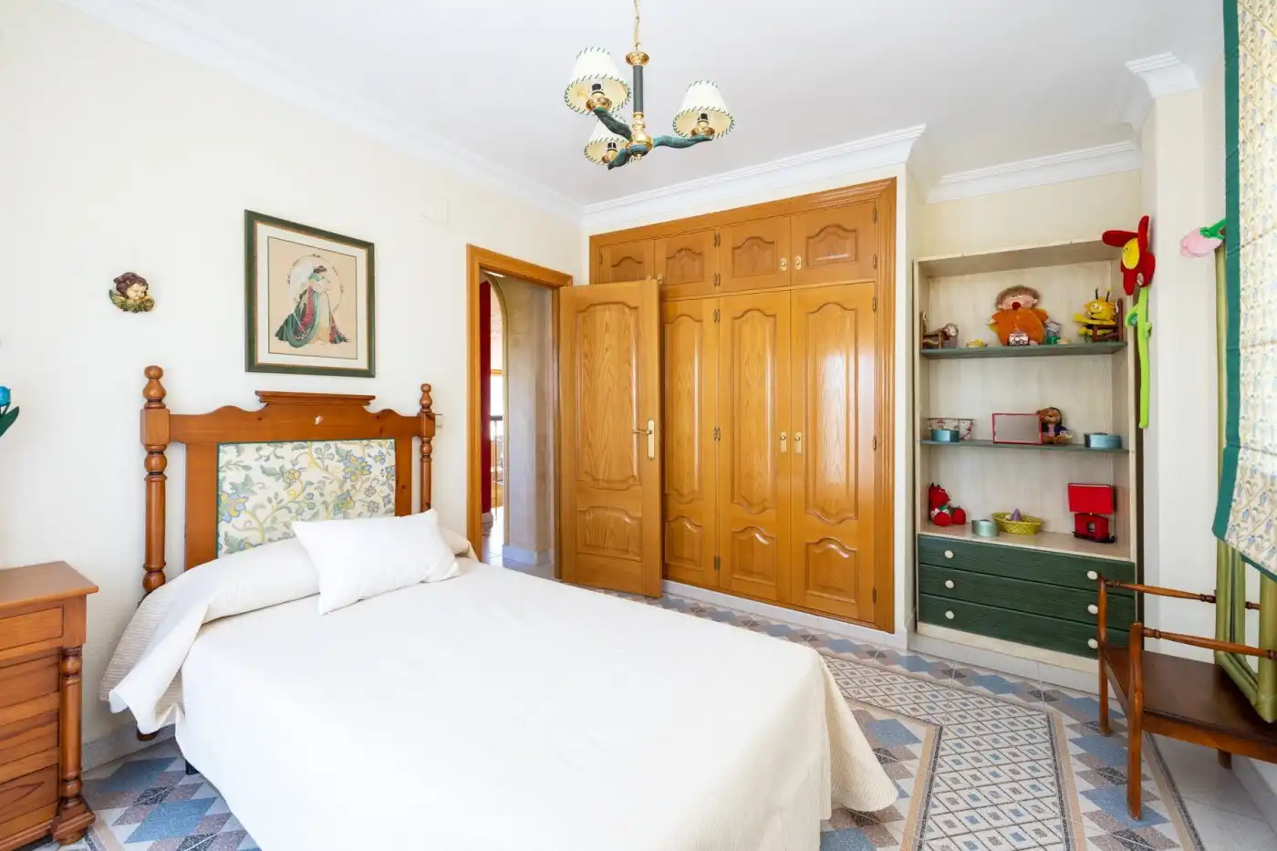Detached house with terrace for sale in Calle ABEDUL, imagen 39