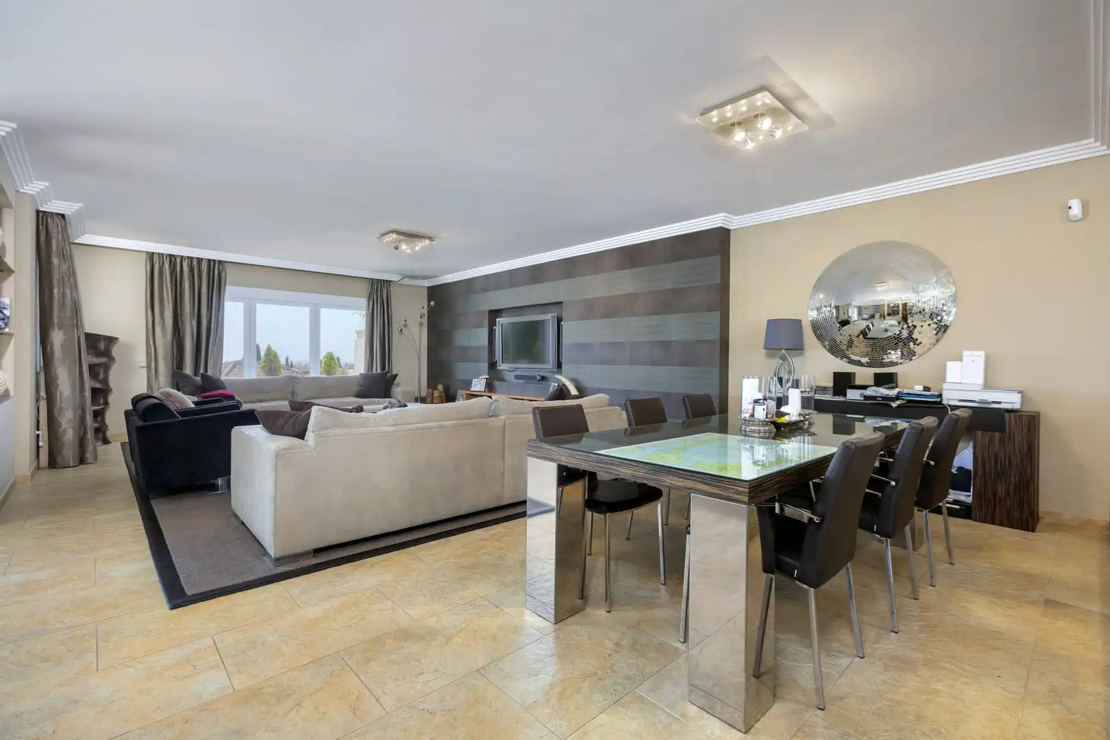 Sala de estar de Apartamento en venta en Marbella con Aire acondicionado, Terraza y Piscina